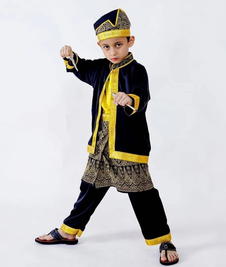 Busana panglima awang-img